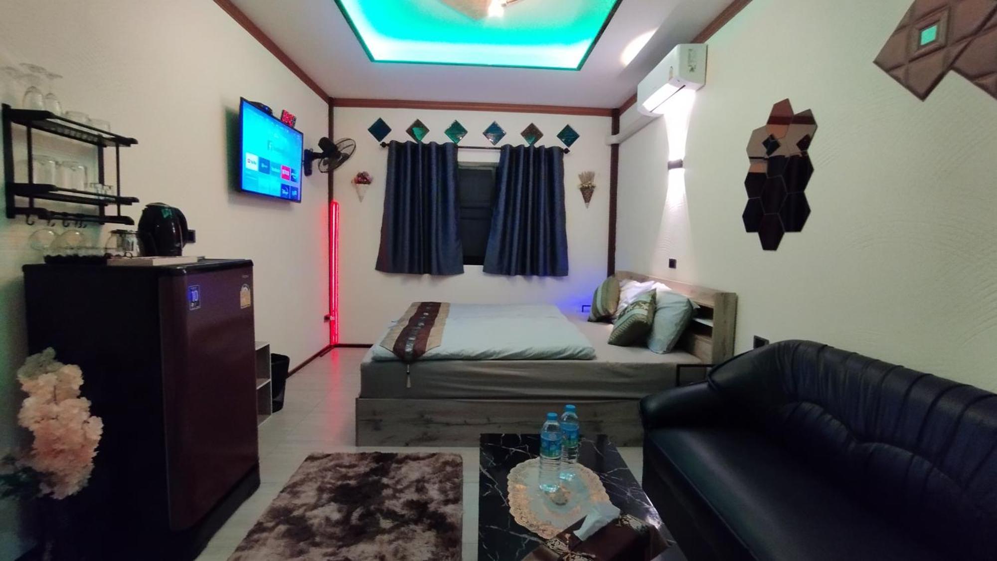 Hotel Touch The Wind Chaiyaphum Exterior foto