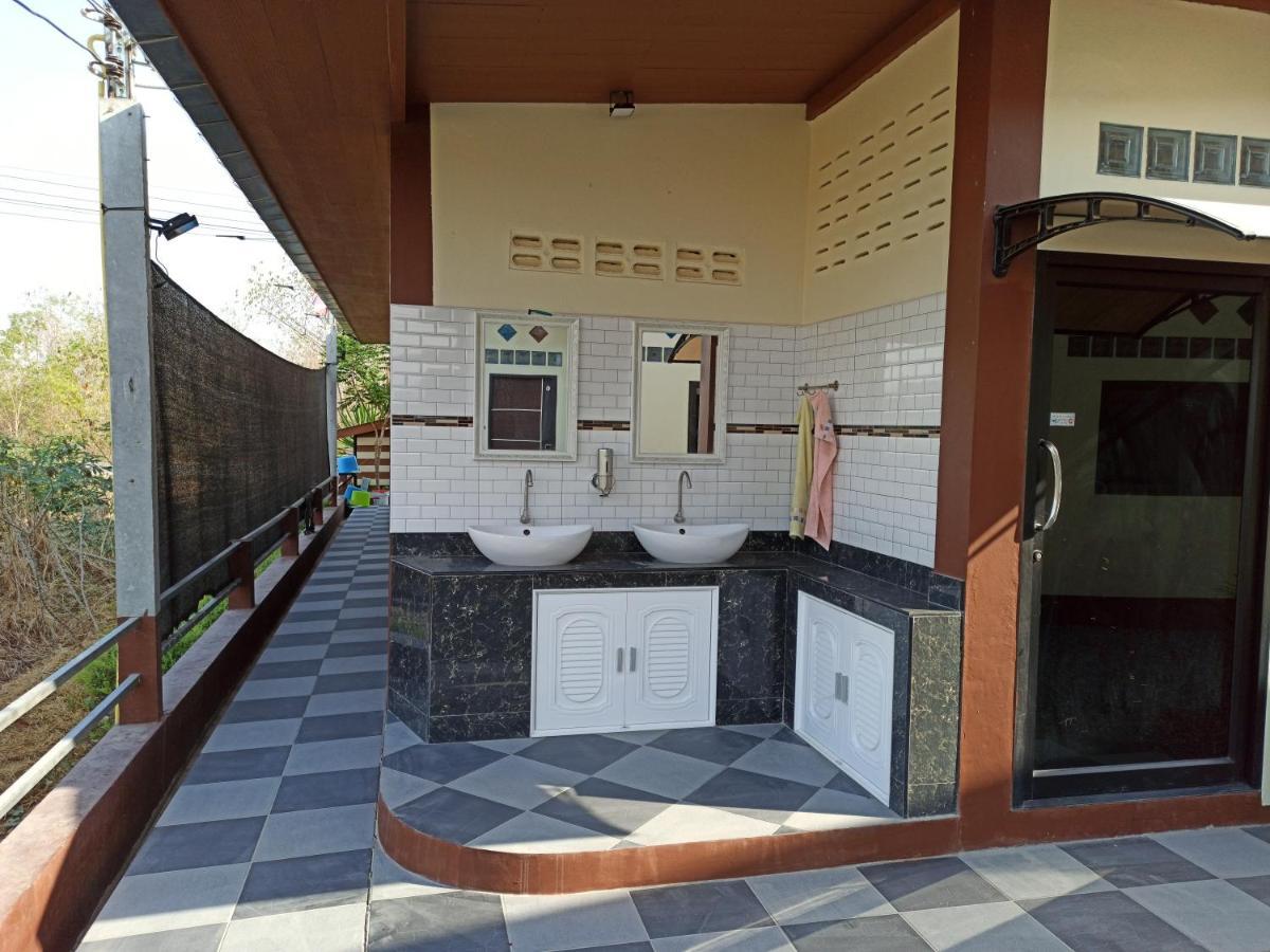 Hotel Touch The Wind Chaiyaphum Exterior foto